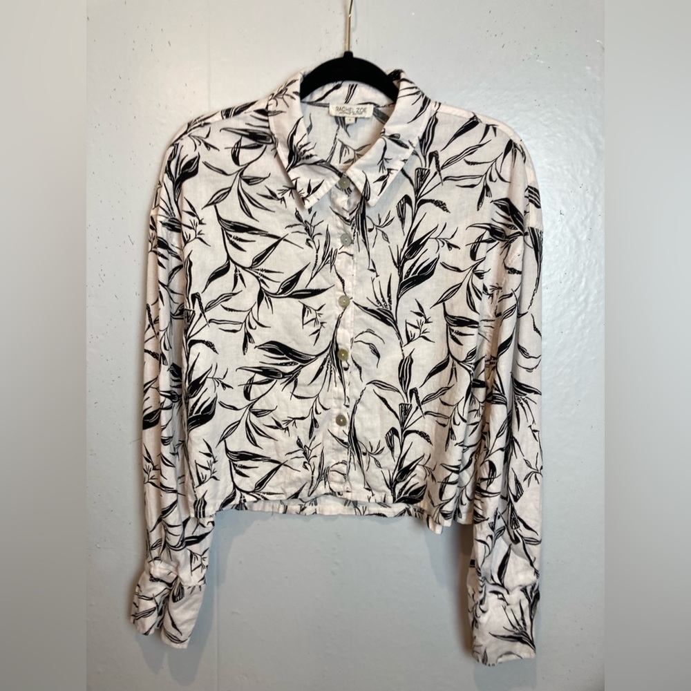Rachel Zoe Boxy Top Size L White Black Floral Linen Blend Cropped Button Front